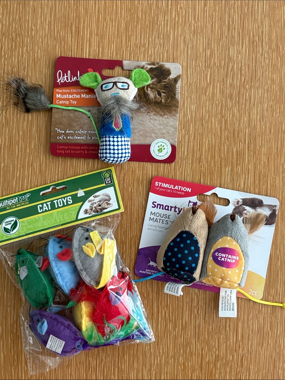 Brand New Bundle of Mouse Shapes Cat Toys With Catnip